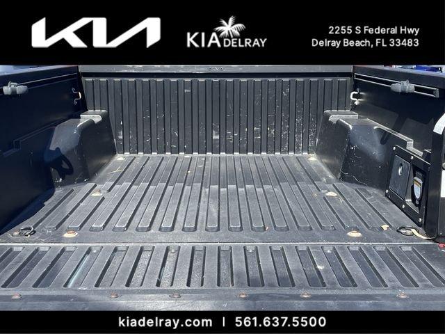 Toyota Tacoma - Thumbnail 9