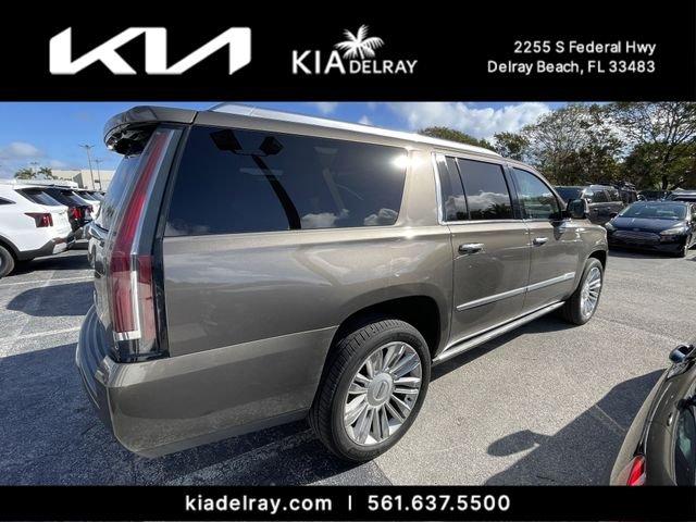 Cadillac Escalade Esv Platinum Edition - Thumbnail 3