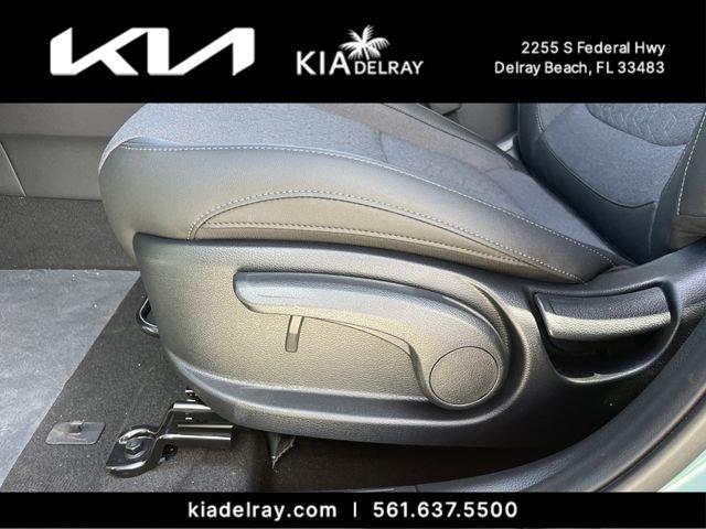 Kia Seltos S - Thumbnail 19