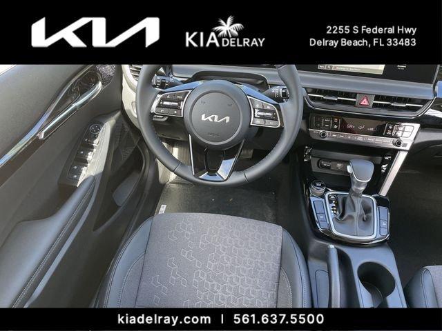 Kia Seltos S - Thumbnail 13