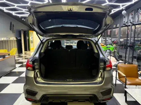 Mitsubishi Outlander Sport S Sport Utility 4D - Thumbnail 6