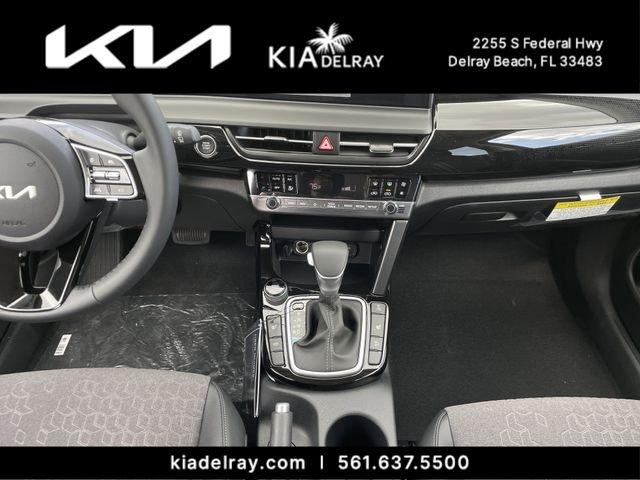 Kia Seltos S - Thumbnail 13