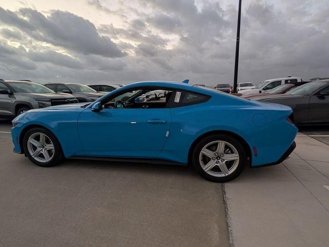 Ford Mustang Ecoboost® Fastback - Thumbnail 8