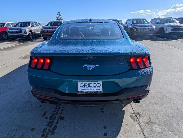 Ford Mustang Ecoboost - Thumbnail 9