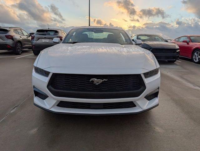 Ford Mustang Ecoboost® Premium Fastback - Thumbnail 3