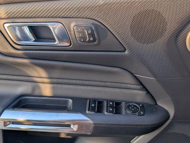 Ford Mustang Ecoboost® Premium Convertible - Thumbnail 14