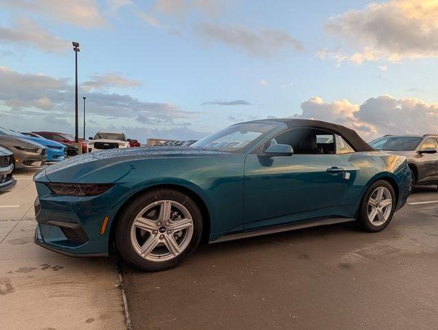 Ford Mustang Ecoboost® Premium Convertible - Thumbnail 4