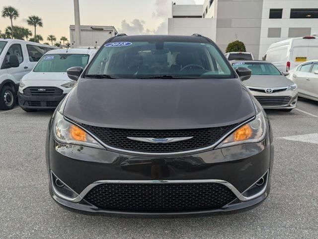 Chrysler Pacifica Touring L Plus - Thumbnail 3