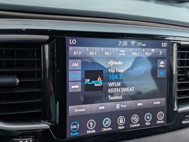 Chrysler Pacifica Touring L Plus - Thumbnail 17