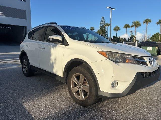Toyota Rav4 Xle - Thumbnail 2