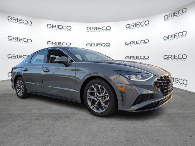 Hyundai Sonata Sel - View 1