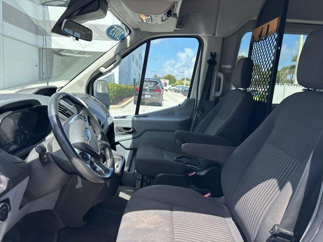 Ford Transit-150 Xlt - Thumbnail 16