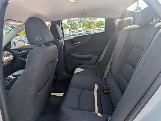 Chevrolet Malibu Ls - Thumbnail 8