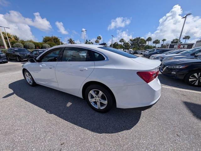 Chevrolet Malibu Ls - Thumbnail 10