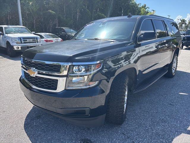 Chevrolet Suburban Lt - Thumbnail 6