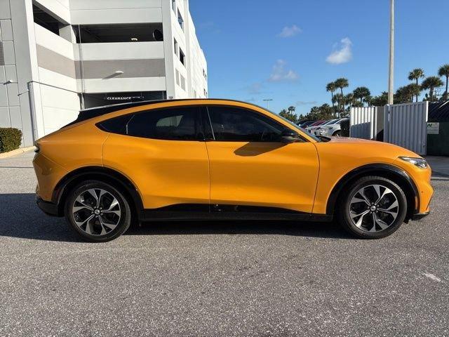 Ford Mustang Mach-E Premium - Thumbnail 4