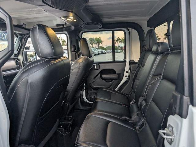 Jeep Gladiator Sport - Thumbnail 9