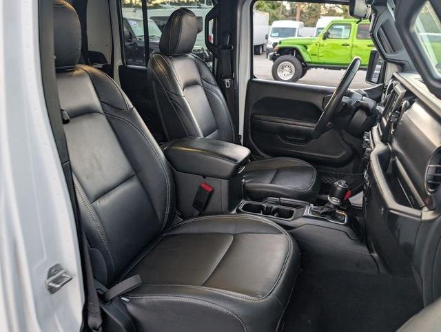 Jeep Gladiator Sport - Thumbnail 16