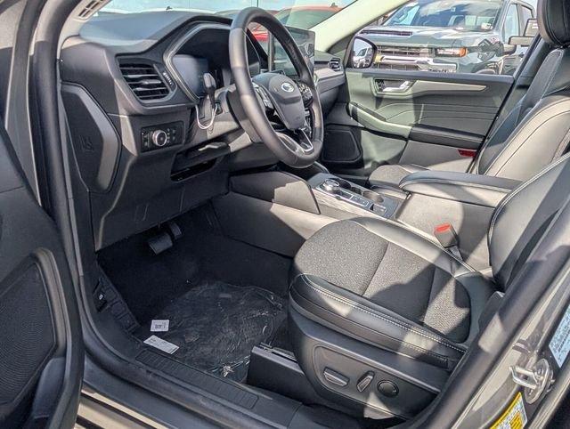 Ford Escape Plug-In Hybrid Base - Thumbnail 8