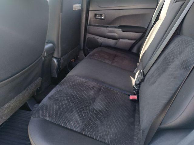 Mitsubishi Outlander Sport - Thumbnail 9