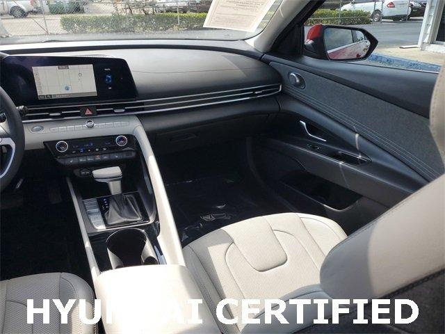 Hyundai Elantra Limited - Thumbnail 17