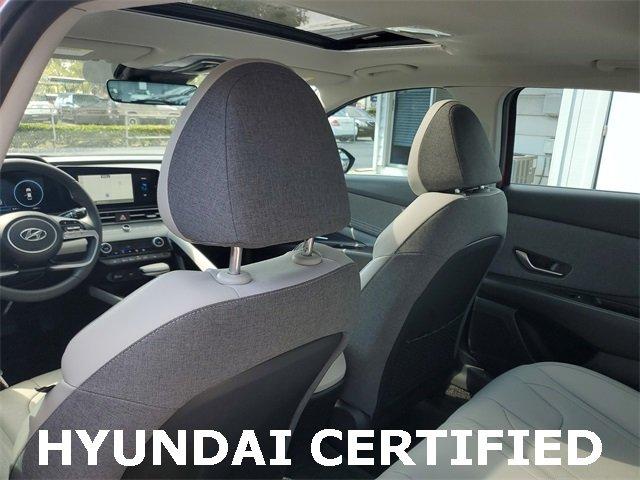 Hyundai Elantra Limited - Thumbnail 14