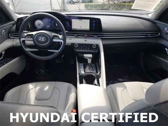 Hyundai Elantra Limited - Thumbnail 16