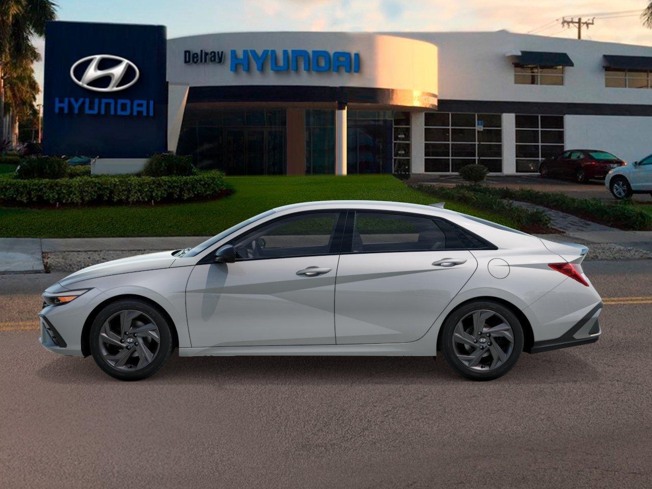 Hyundai Elantra Sel Sport - Thumbnail 4