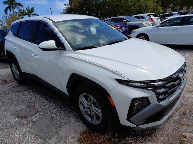 Hyundai Tucson Se - Thumbnail 3