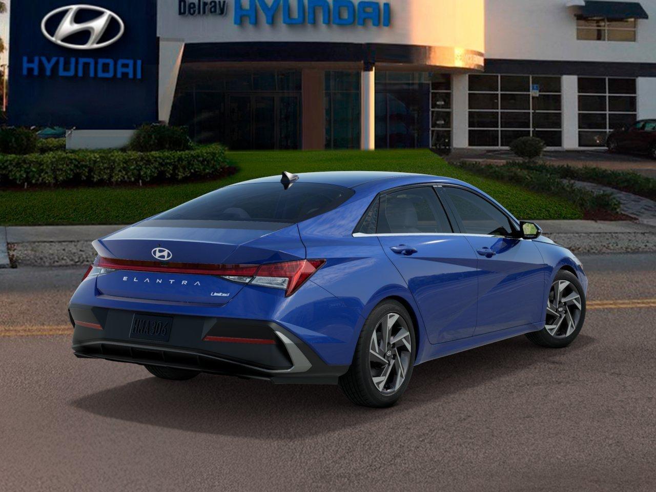 Hyundai Elantra Limited - Thumbnail 5
