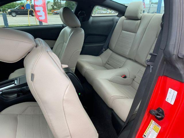 Ford Mustang - Thumbnail 9