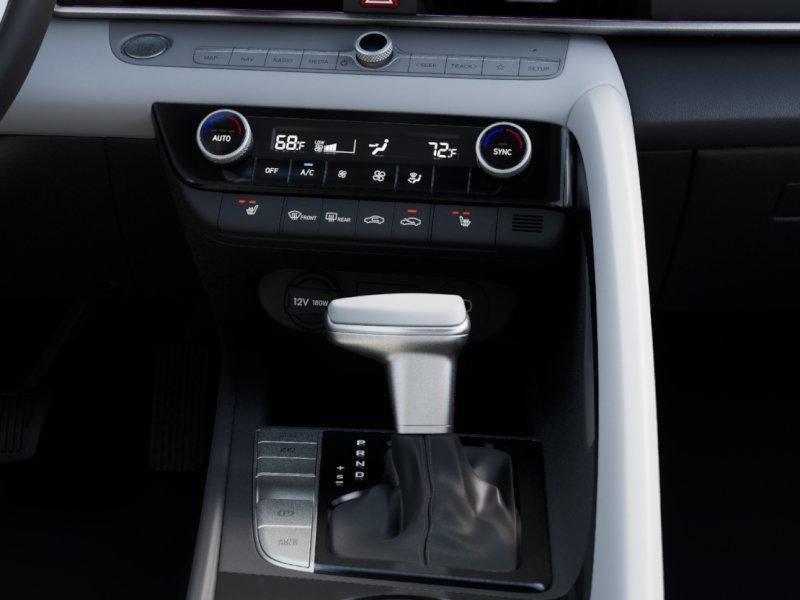 Hyundai Elantra Limited - Thumbnail 17