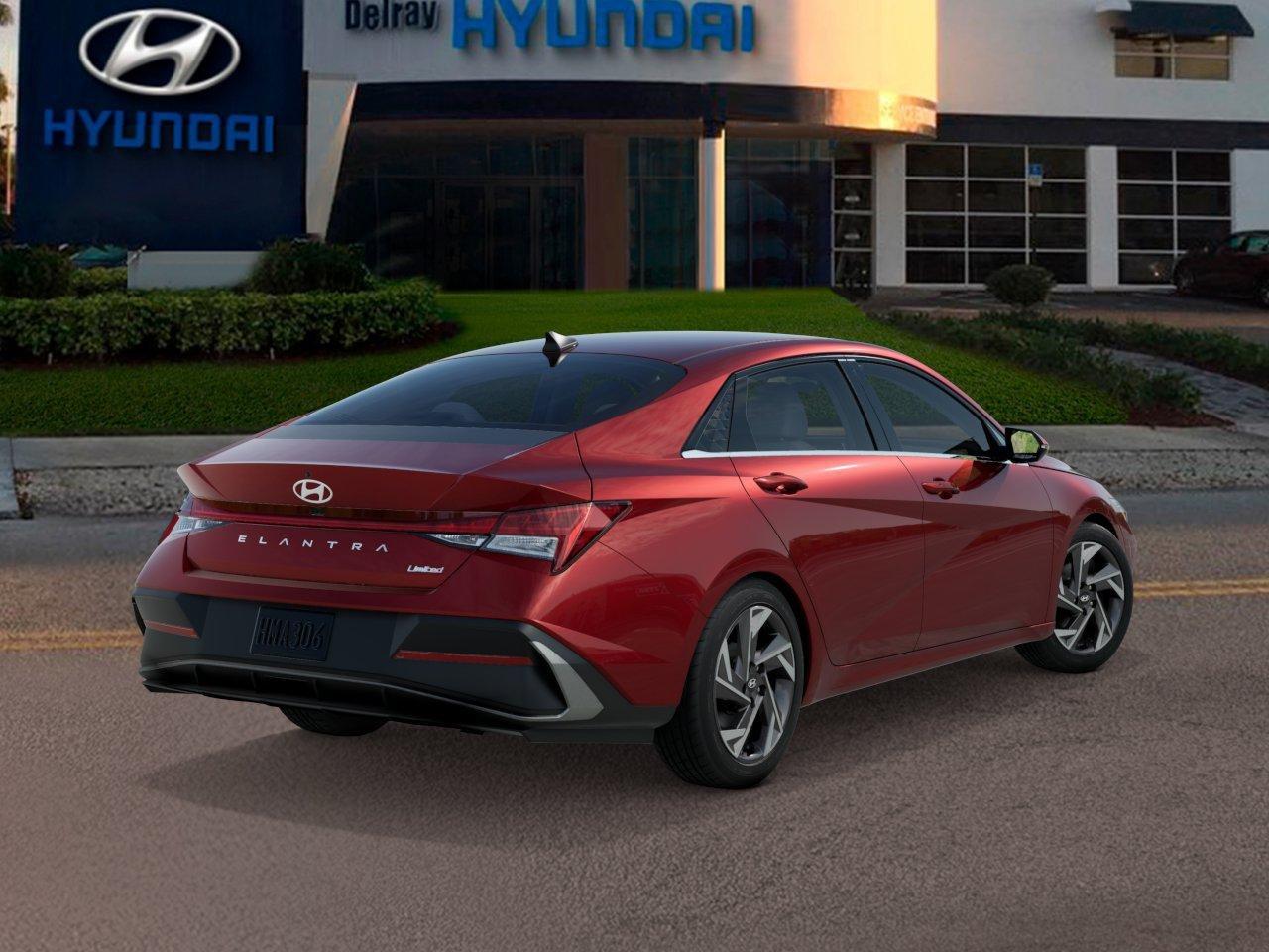 Hyundai Elantra Limited - Thumbnail 5