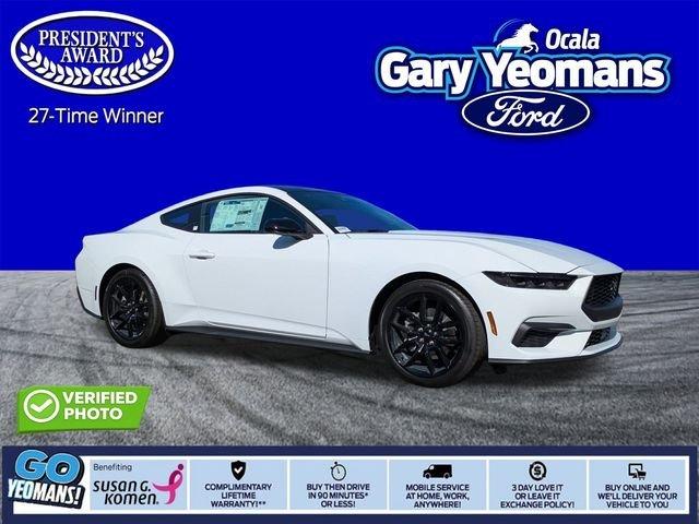 Ford Mustang Ecoboost® Fastback - Thumbnail 2