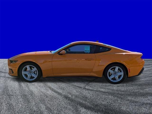 Ford Mustang Ecoboost® Premium Fastback - Thumbnail 8
