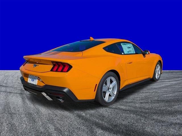 Ford Mustang Ecoboost® Premium Fastback - Thumbnail 5