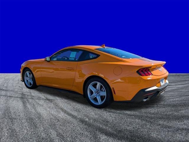 Ford Mustang Ecoboost® Premium Fastback - Thumbnail 7