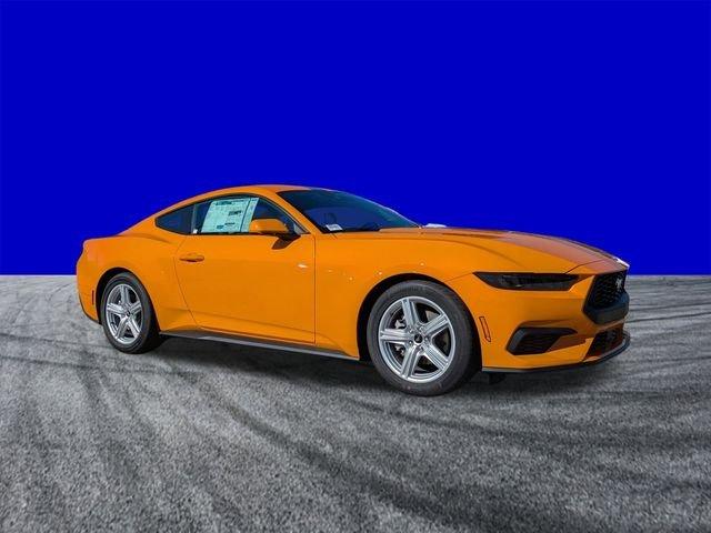 Ford Mustang Ecoboost® Premium Fastback - Thumbnail 3