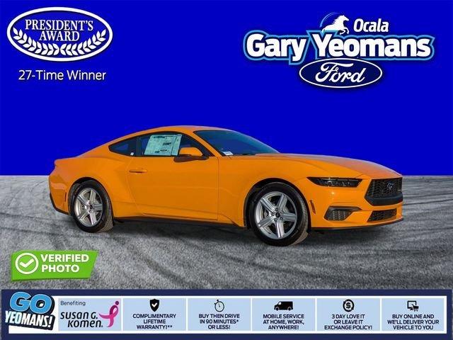 Ford Mustang Ecoboost® Premium Fastback - Thumbnail 2