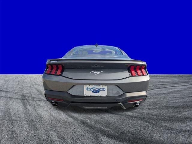 Ford Mustang Ecoboost® Premium Fastback - Thumbnail 5