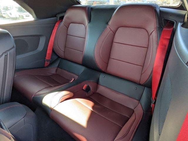 Ford Mustang Gt Premium Convertible - Thumbnail 13