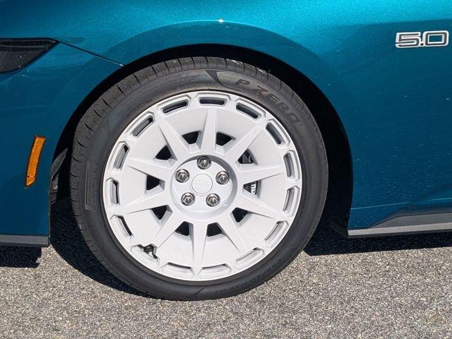 Ford Mustang Gt Premium Fastback - Thumbnail 11