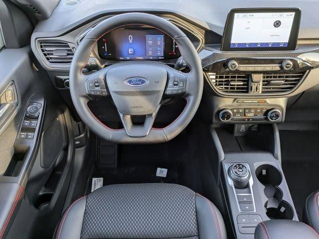 Ford Escape St-Line - Thumbnail 17