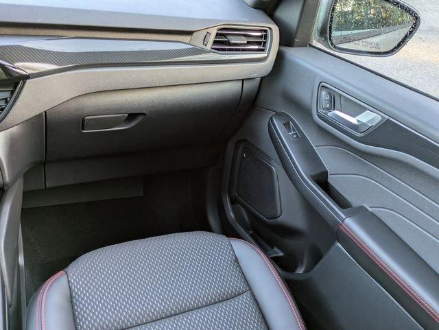 Ford Escape St-Line - Thumbnail 18