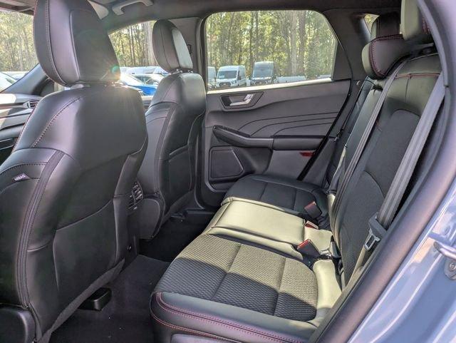 Ford Escape St-Line - Thumbnail 15