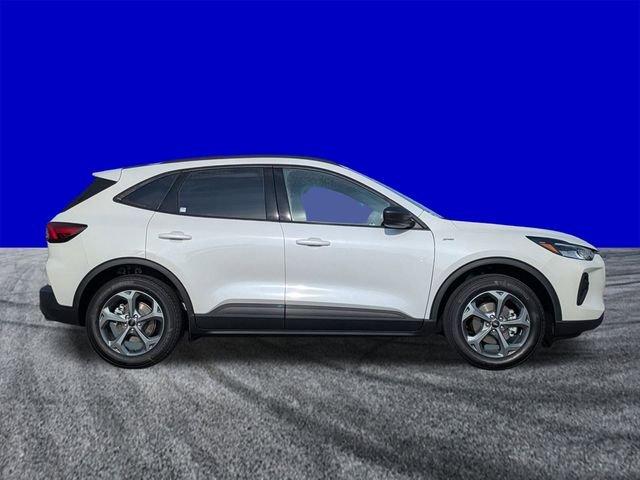 Ford Escape St-Line - Thumbnail 5