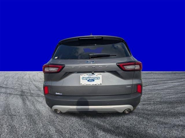 Ford Escape Plug-In Hybrid - Thumbnail 6