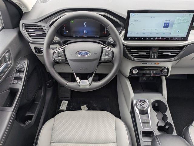 Ford Escape Plug-In Hybrid - Thumbnail 17