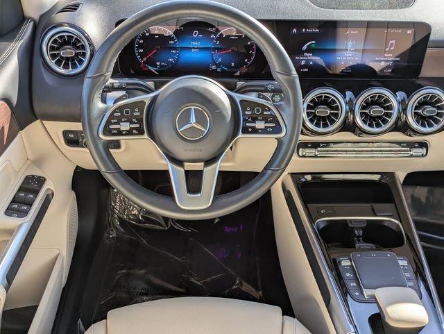 Mercedes-Benz Glb 250 - Thumbnail 17