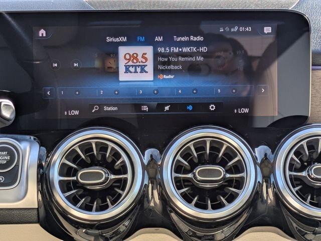 Mercedes-Benz Glb 250 - Thumbnail 19